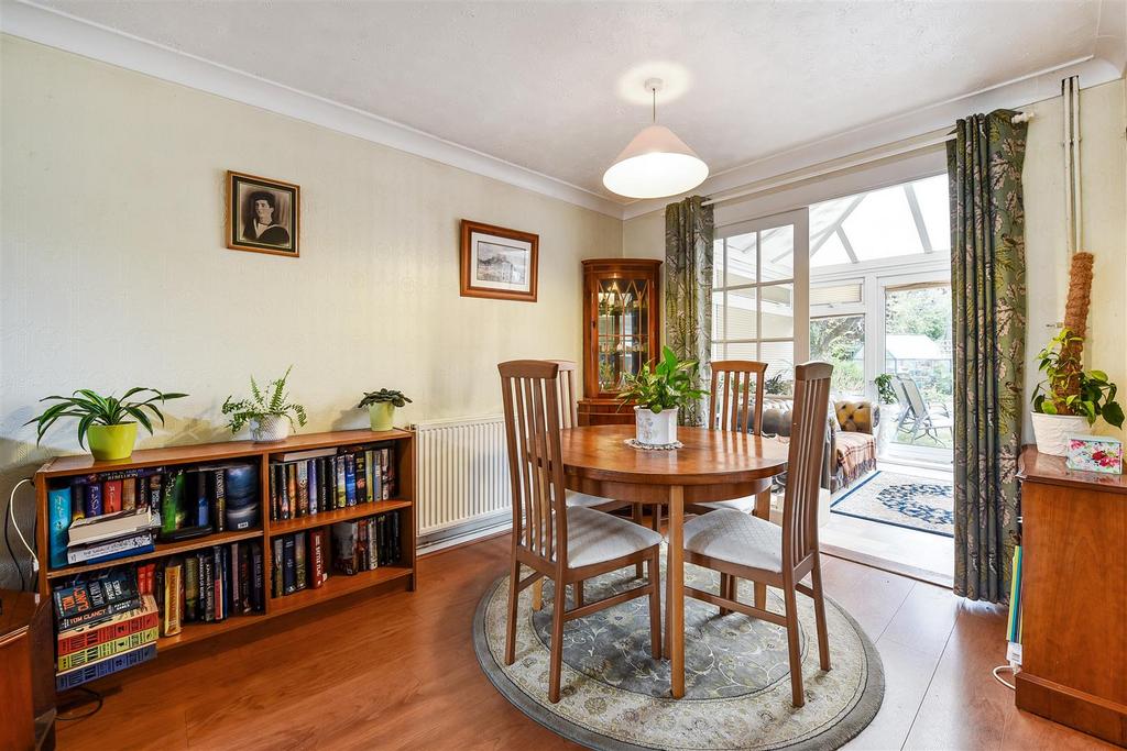 Sketch Ph7 6175251.jpg