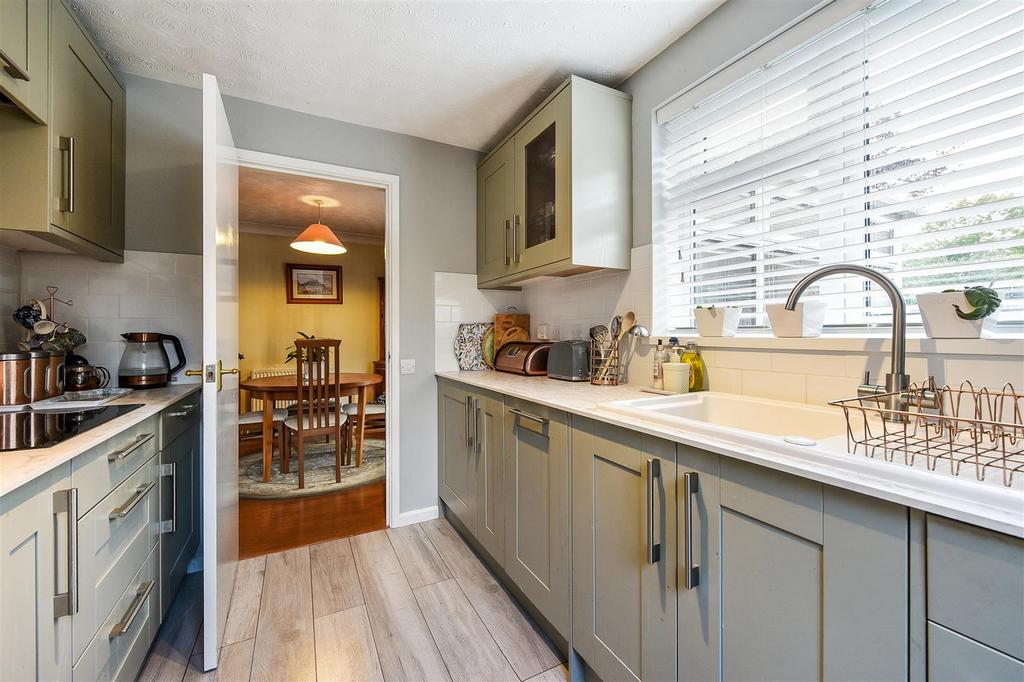 Sketch Ph18 6175262.jpg