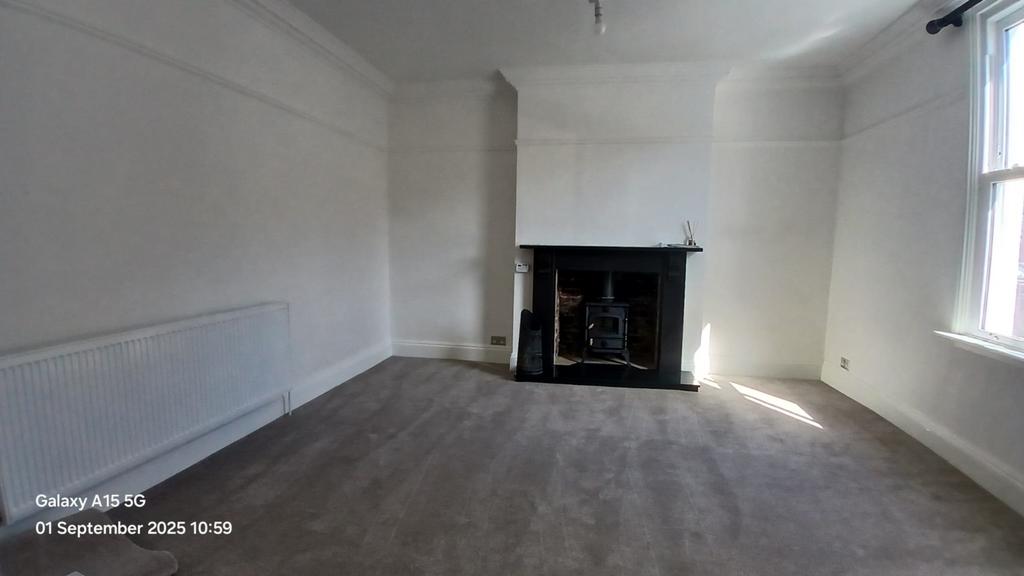 1 North Road 01.09 (14)