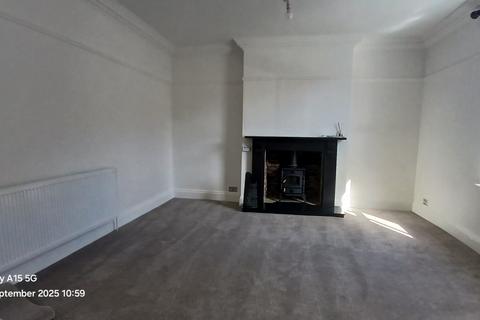 2 bedroom end of terrace house to rent, North Road, Hartlepool, County Durham, TS25