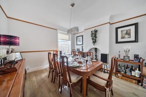 4 bedroom semi-detached house for sale, Ombersley Road, Worecster WR3