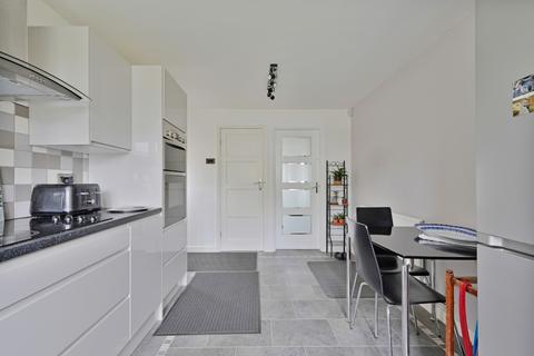 3 The Meads, Sheffield, S8 8JD