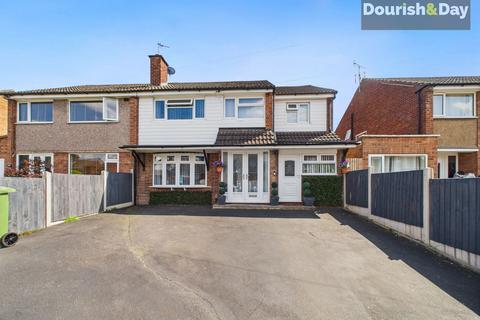 Sidmouth Avenue, Stafford ST17
