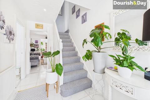4 bedroom semi-detached house for sale, Sidmouth Avenue, Stafford ST17