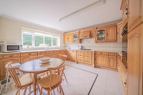 undefined, Minster Close, Knowle, B93
