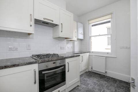 3 bedroom apartment to rent, South Croxted Road, West Dulwich, London, SE21