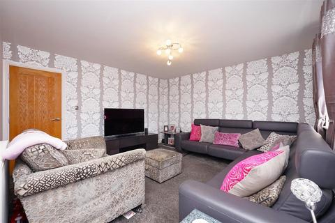 3 Baker Close, Dalton-in-furness, LA15 8TG