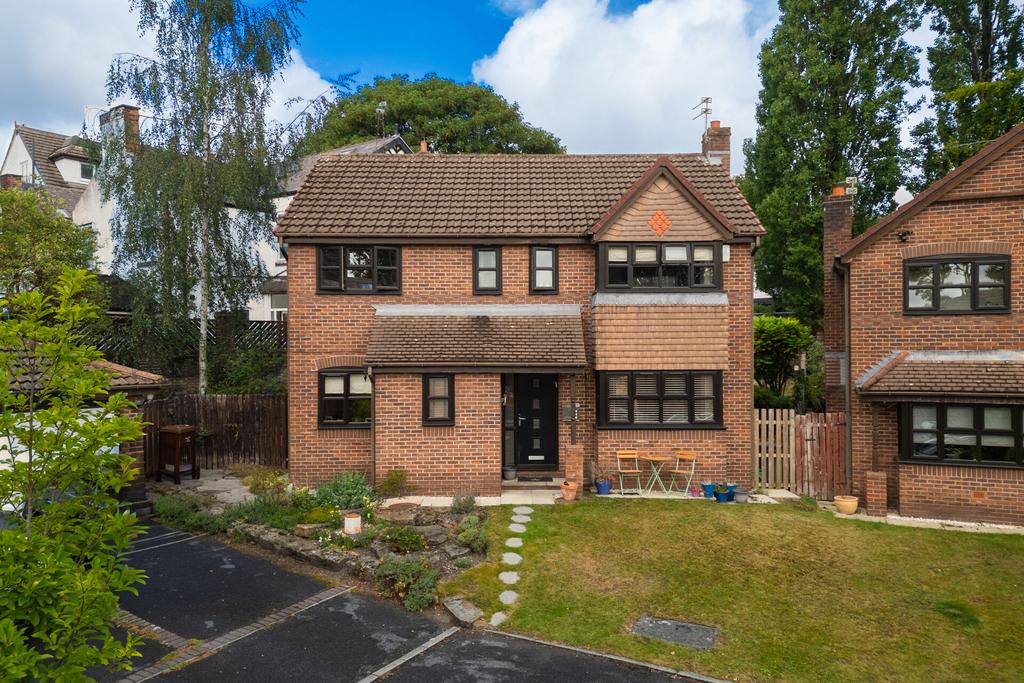 24 Tuscany View, Salford M7 3 TX