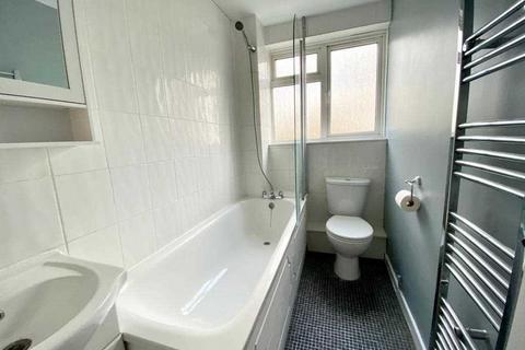 41 Link Way, Denham, Uxbridge, UB9 5NL