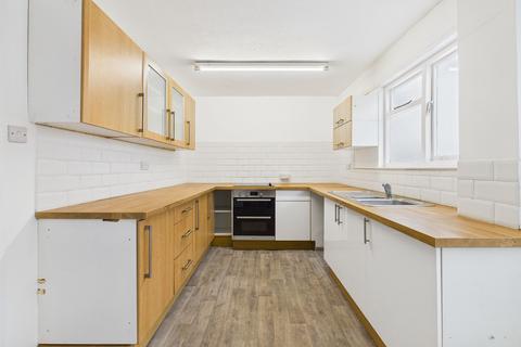 undefined, Threshers, Crediton, EX17