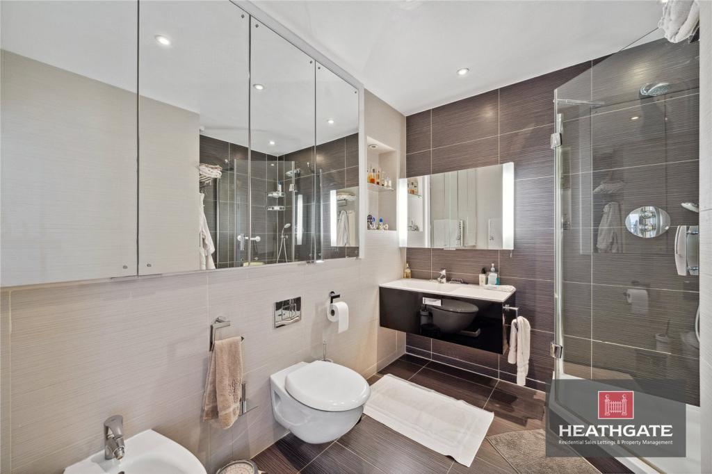 Thornbury-house-thornbury-square-highgate-n6
