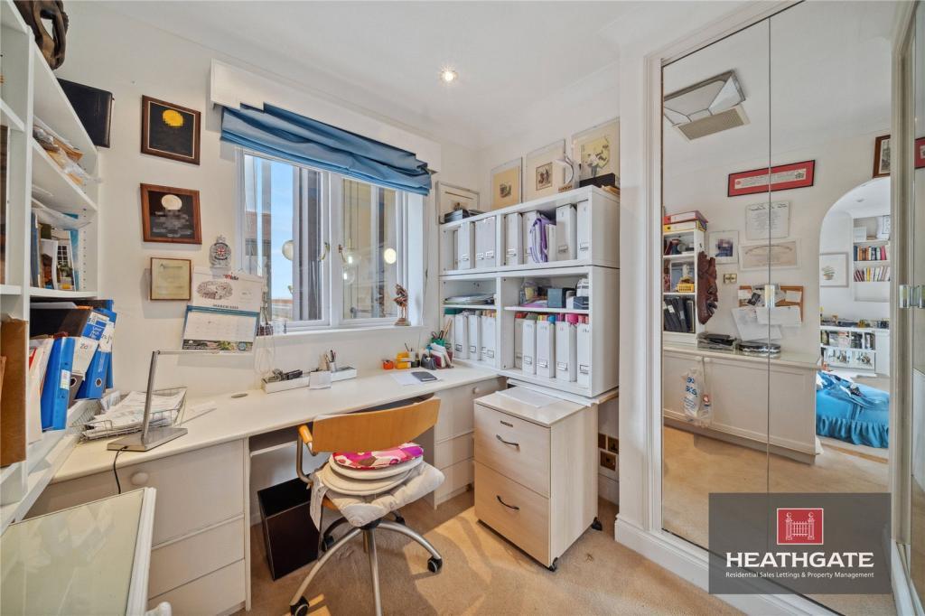 Thornbury-house-thornbury-square-highgate-n6