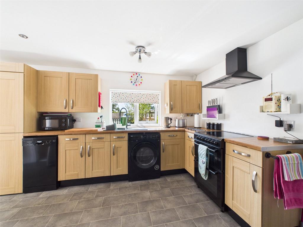 Kitchen Annex