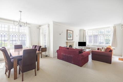 Ullswater, London, SW15