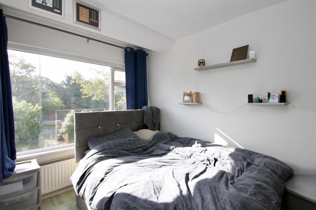 Main bedroom.jpg