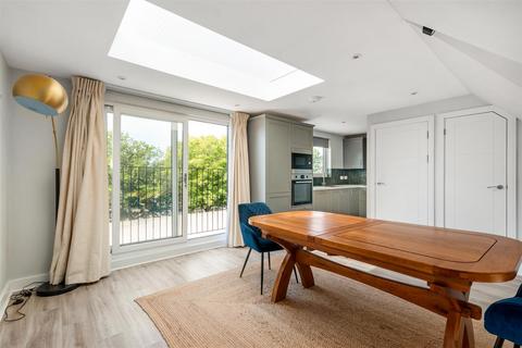 undefined, Martin Way, Wimbledon Chase SW20
