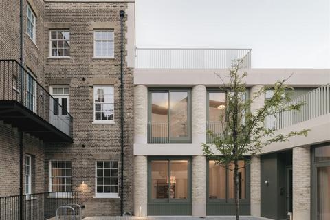 3 bedroom apartment to rent, Newcourt Street, St John's Wood, NW8