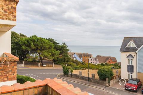 2 bedroom flat for sale, Sea Road, Bournemouth BH5