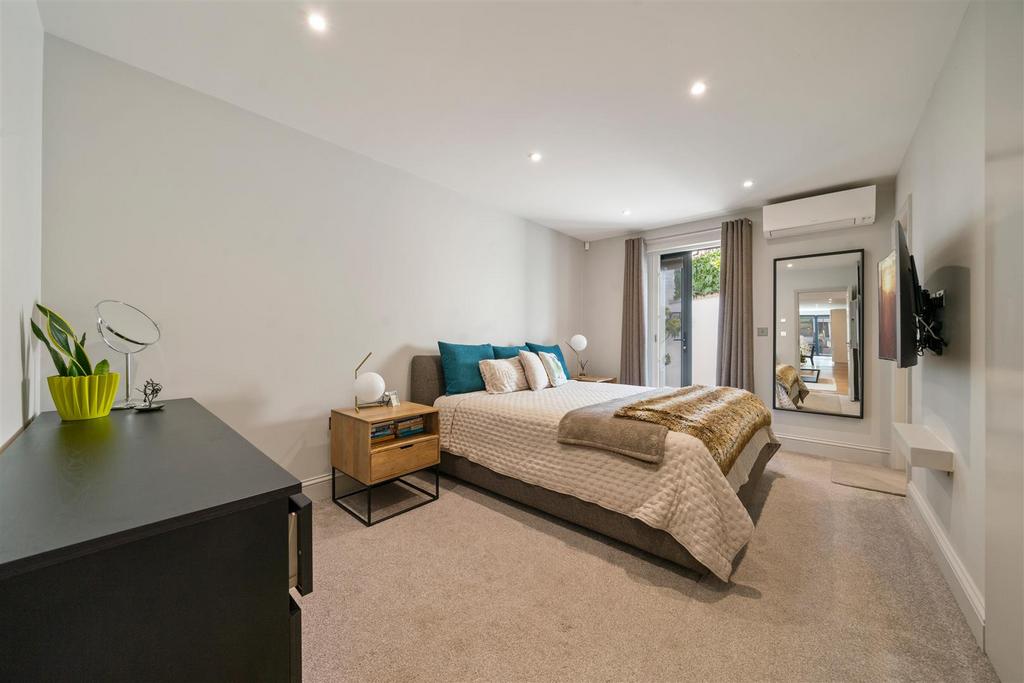 122 Saltram Crescent W9 3 JX-No Watermark-7.jpg
