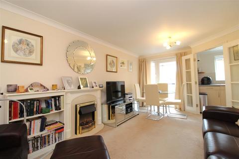 1 bedroom apartment for sale, Richmond Street, Herne Bay