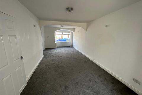 undefined, June Avenue, Leigh