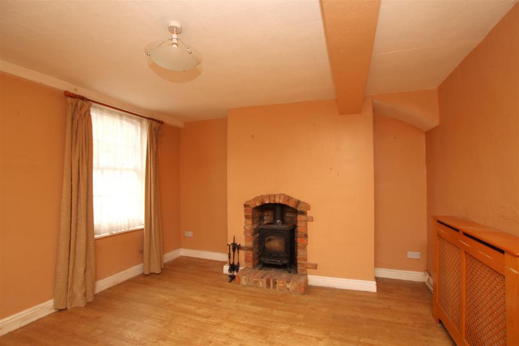 Living Room.JPG