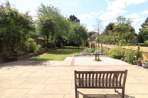 undefined, Broadoaks Way, Bromley, BR2