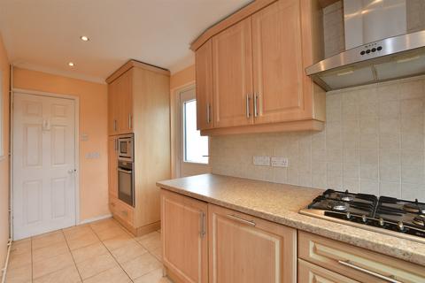 3 bedroom semi-detached house for sale, Lindsey Street, Epping, Essex