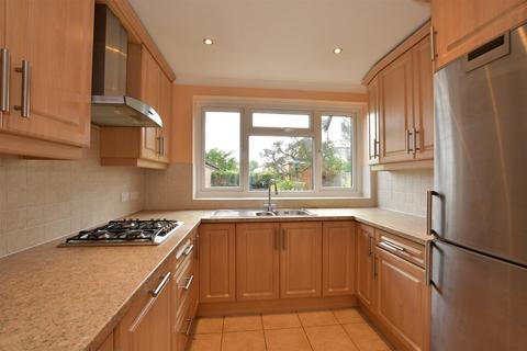 3 bedroom semi-detached house for sale, Lindsey Street, Epping, Essex
