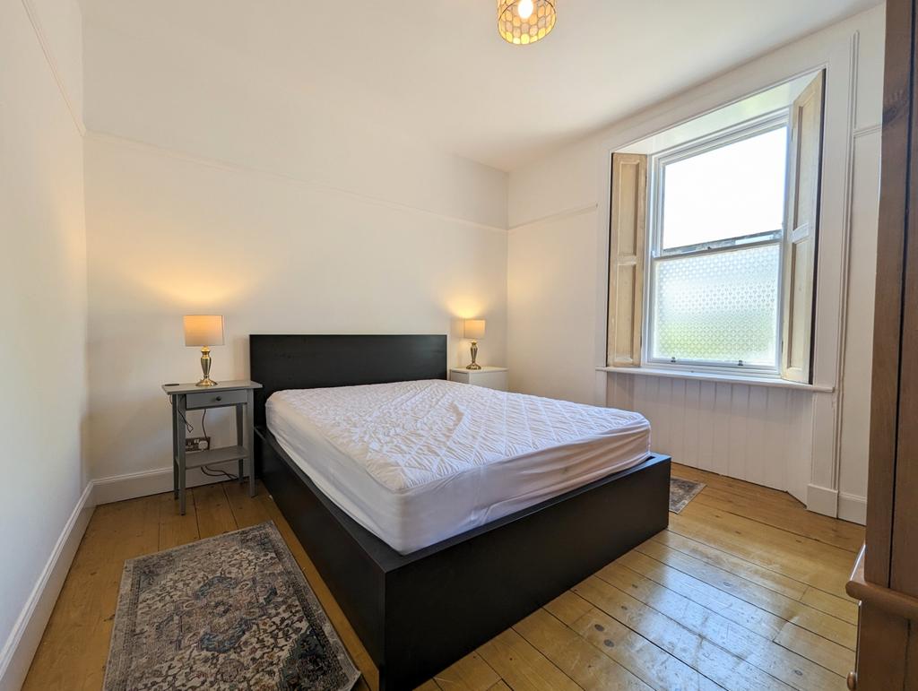 Second bedroom