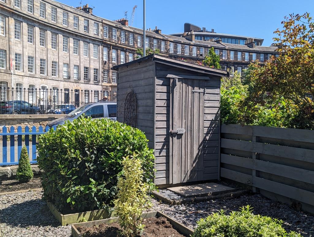 External front garden