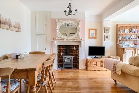 undefined, Hamlash Lane, Frensham, Farnham, Surrey, GU10