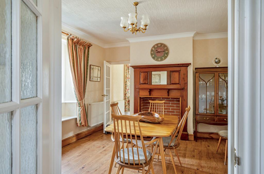 1336651-24-689f1a...