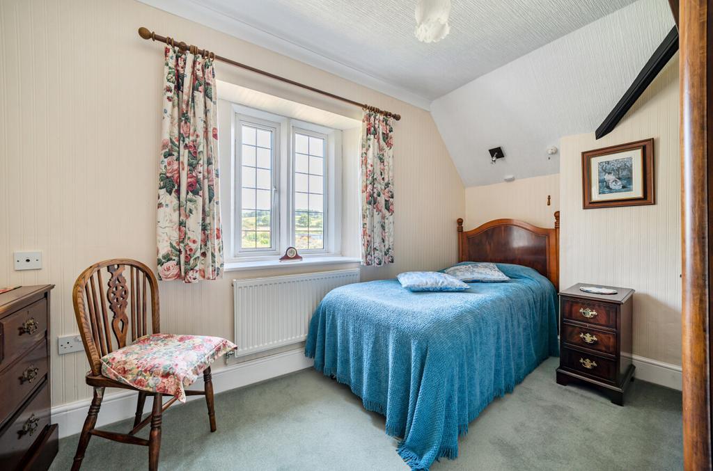 1336651-12-689f19...