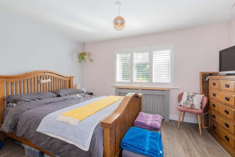 undefined, North Town Road, Maidenhead SL6