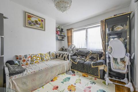 2 bedroom flat for sale, Poplar High Street, Poplar, London, E14