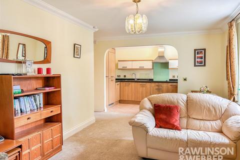 undefined, Firs Close, Esher KT10
