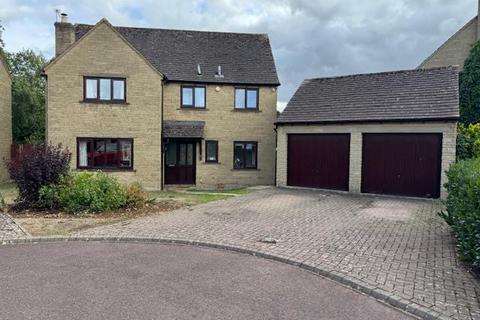 4 bedroom detached house for sale, Crabtree Park, Fairford