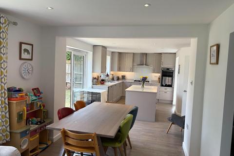 4 bedroom detached house for sale, Crabtree Park, Fairford