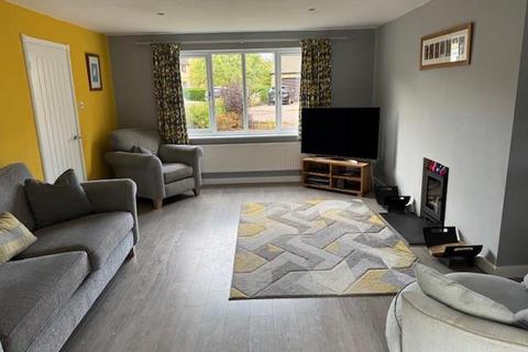 4 bedroom detached house for sale, Crabtree Park, Fairford