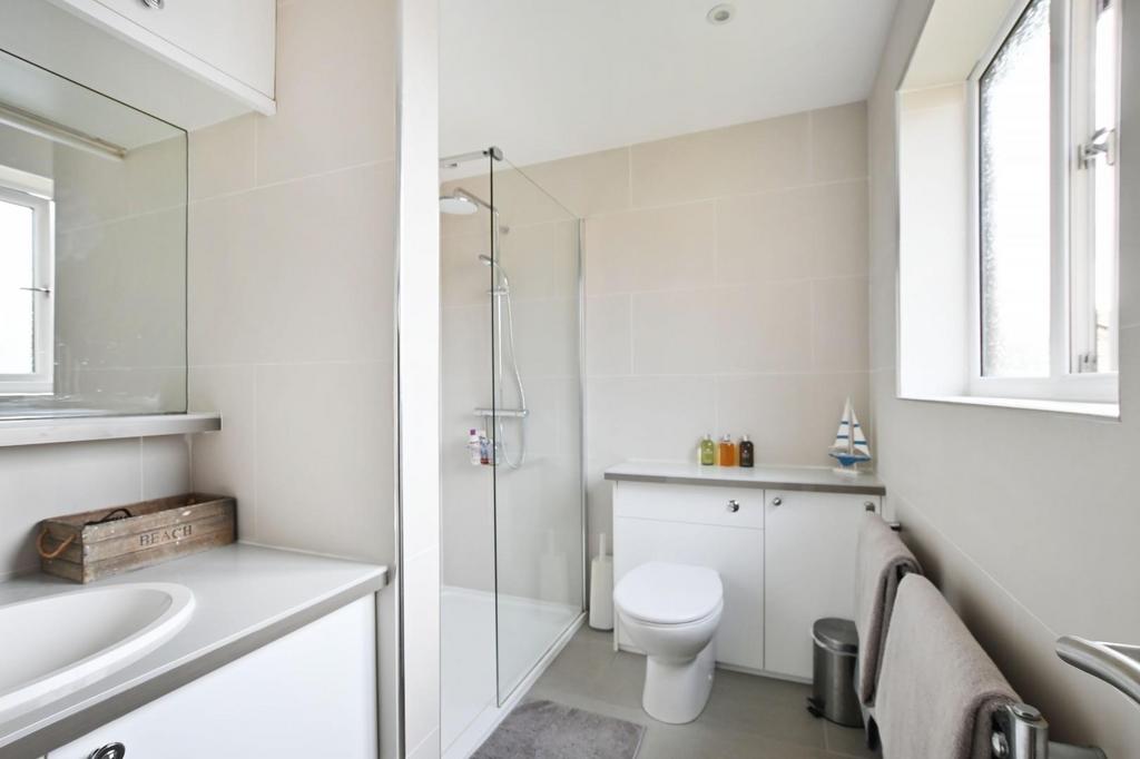 En suite shower room