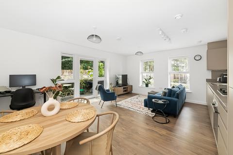 2 bedroom flat for sale, Columbium Court, BR1