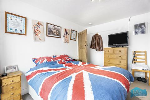 5 bedroom semi-detached house for sale, Fairfield Way, Barnet, EN5