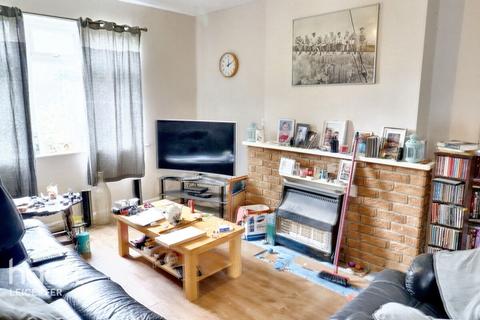 Dunstall Avenue, Leicester
