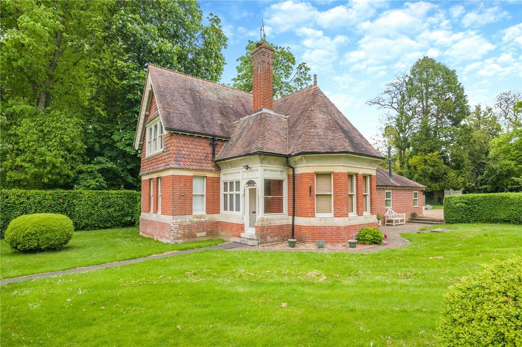 Lodge - Lot 4