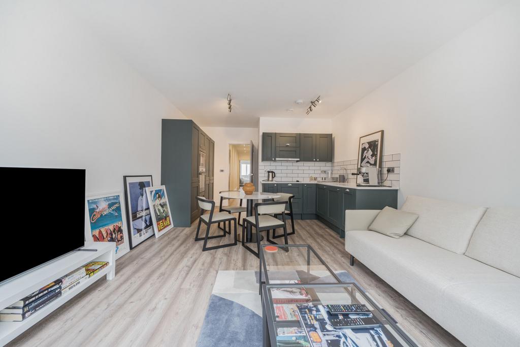 1329969-6-6881ff9...