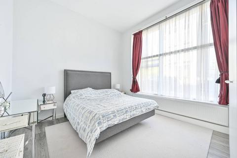 Arundel Gardens, Notting Hill, London, W11