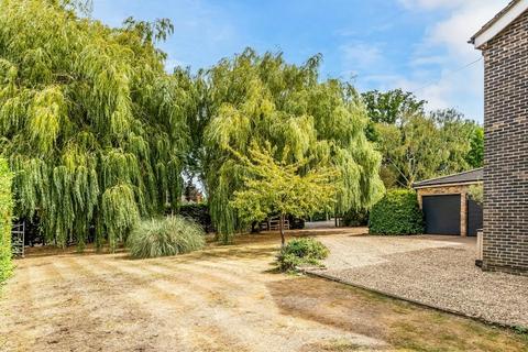 4 bedroom detached house for sale, THE GLADE, FETCHAM KT22
