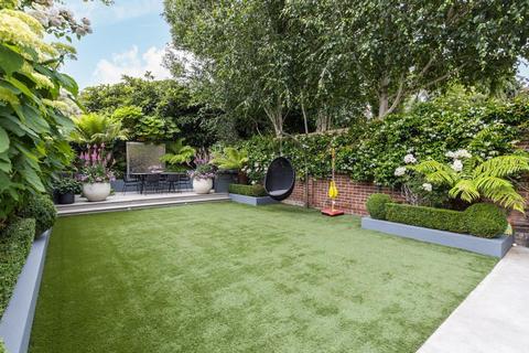 undefined, Ellerby Street, London, SW6