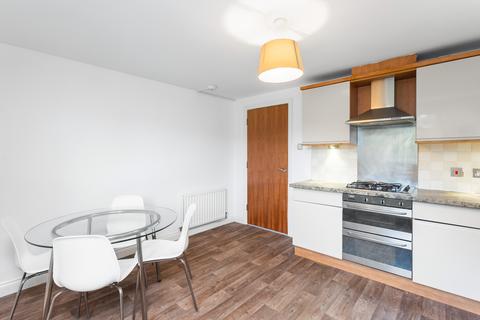 24/9 Springfield Street, Edinburgh, EH6 5DE